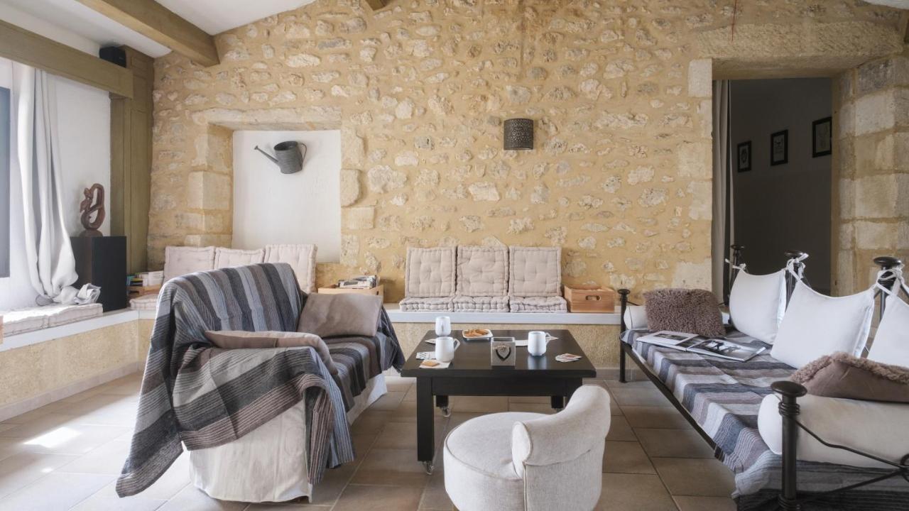 L'Ostal - Bed & Breakfast - Chambres Et Suites De 25 A 40M2 - Spa Saint-Hilaire-dʼOzilhan Zewnętrze zdjęcie