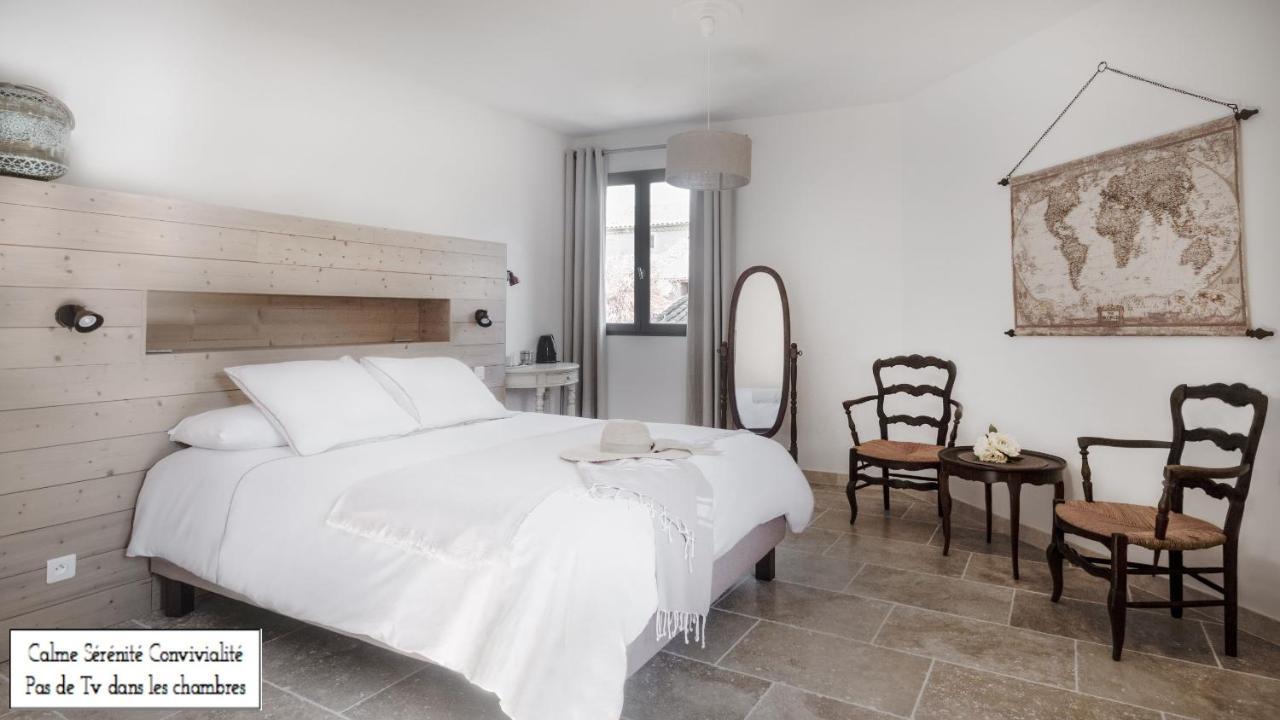 L'Ostal - Bed & Breakfast - Chambres Et Suites De 25 A 40M2 - Spa Saint-Hilaire-dʼOzilhan Zewnętrze zdjęcie